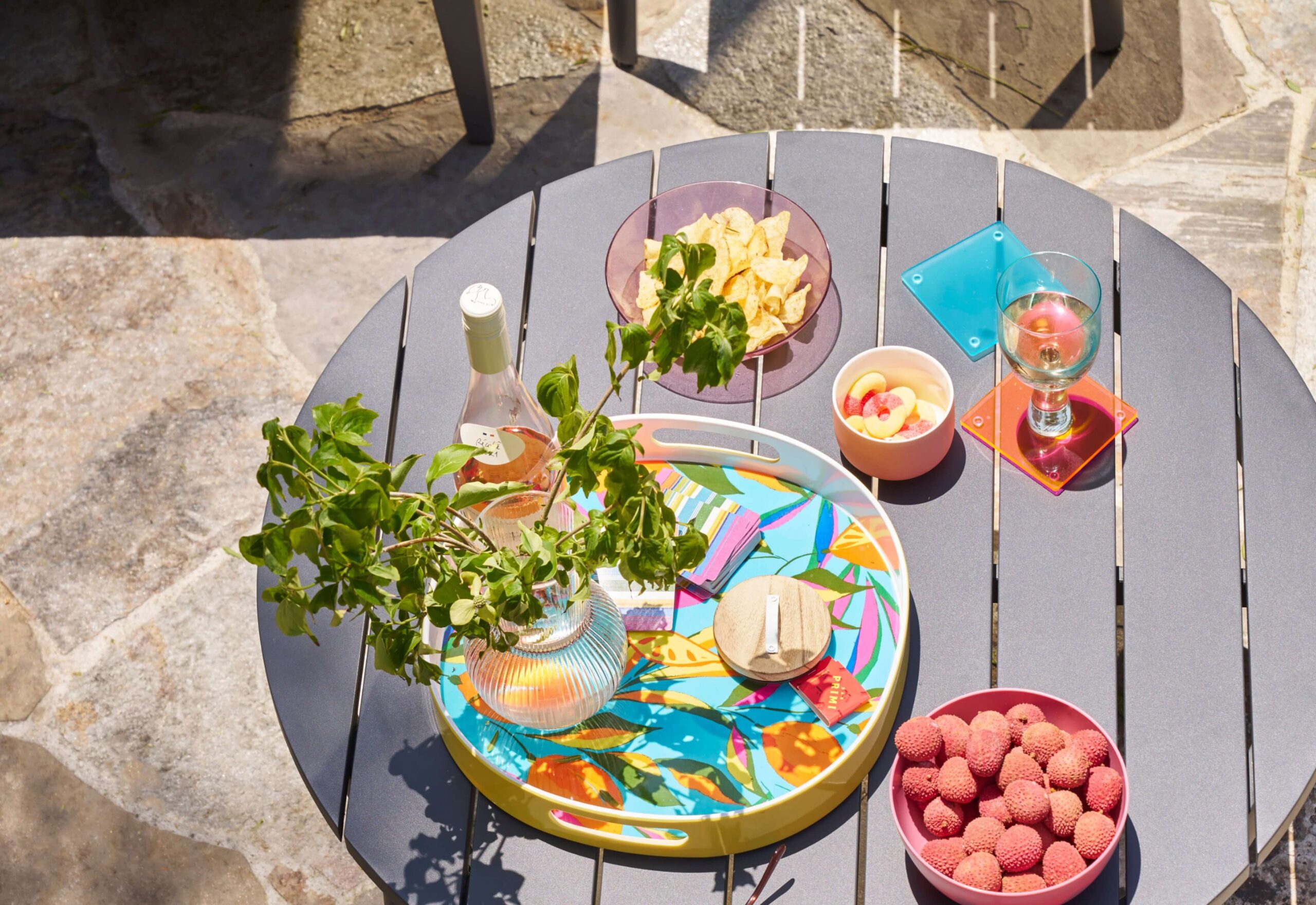 Aluminum Outdoor Coffee Table - Round - Image 2